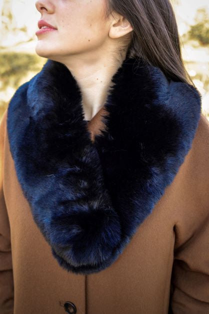 Noelle - Navy Large Faux Fur Collar