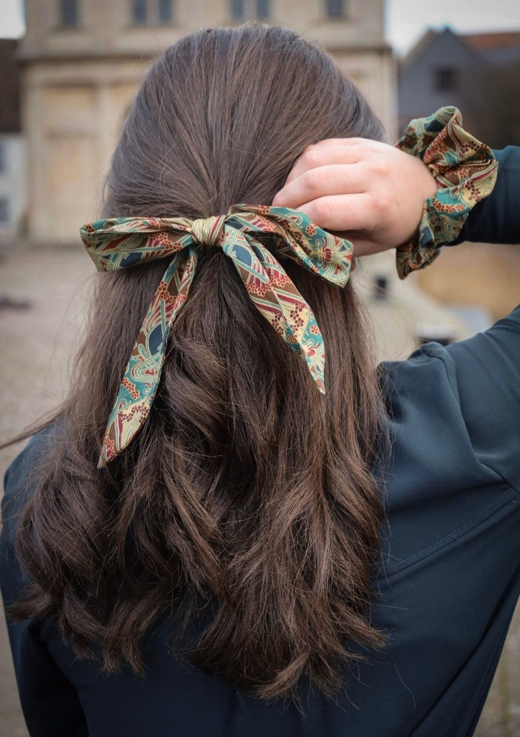Consuela - Ianthe Brown Scrunchie With Ties